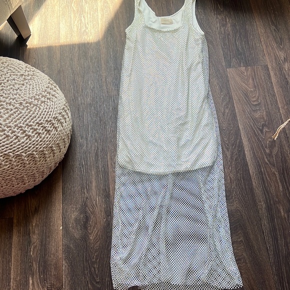 Iorane Off Screen Dress - Picture 3 of 8